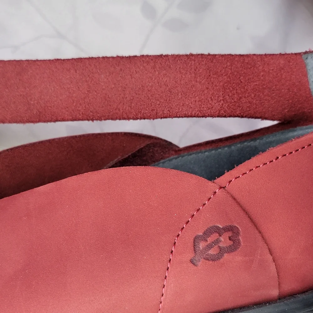 Loints‎ Of Holland Dark Red Leather Ankle Strap Comfort Wedge Shoes Size 7.5